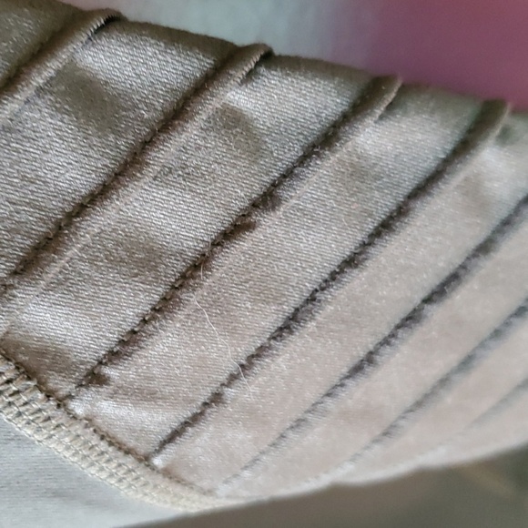 JoyLab NWT olive green leggings size 2X hidden key pocket - Picture 5 of 9